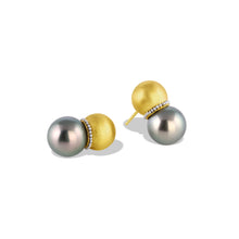 Load image into Gallery viewer, Velvet Ruff Tahitian Pearl Drops