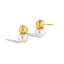 Load image into Gallery viewer, Velvet Ruff South Sea Pearl Drops