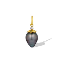 Load image into Gallery viewer, Tahitian Peacock Pearl Charm