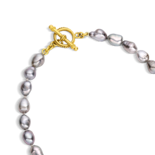 Load image into Gallery viewer, Ombré Keshi Pearl Station Necklace