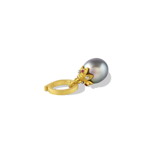 Load image into Gallery viewer, A very special luminous silver blue Tahitian pearl with pink overtones is capped with a mellow, buttery gold cap highlighted by hot pink spinel and platinum granulation. A 20k gold clasp is included. Length approximately 25mm, width 9.6mm (L 1in W .37in).

Made from recycled 22k and 20k gold, responsibly sourced gems and cultured Tahitian pearls. The chain is available separately.
