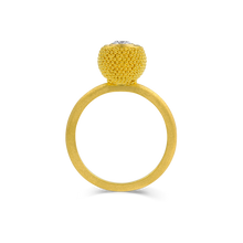 Load image into Gallery viewer, Velvet Cushion Ring #1
