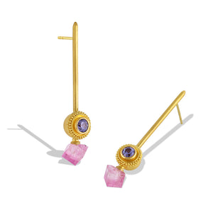 Lavender Spinel Etruscan Ruff Stick Earrings