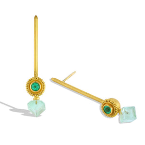 Green Eyes Etruscan Ruff Stick Earrings