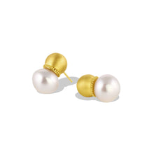 Load image into Gallery viewer, Velvet Ruff South Sea Pearl Drops